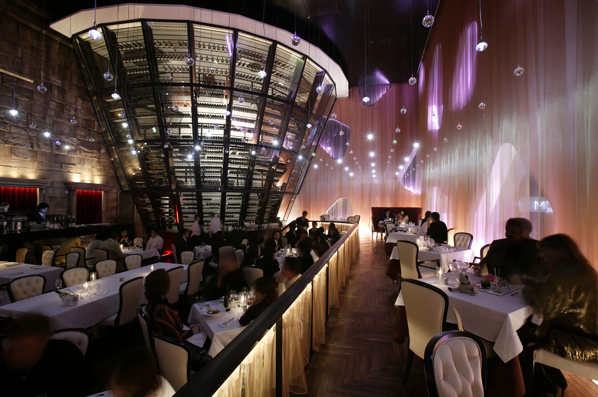 RESTAURANT DAZZLE RESTAURANT DAZZLE