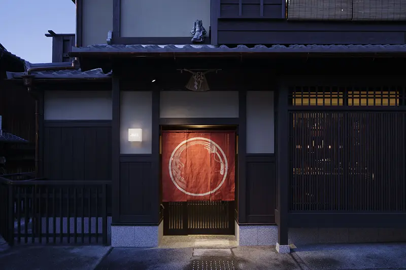 RIGOLETTO SMOKE GRILL & BAR RIGOLETTO SMOKE GRILL & BAR