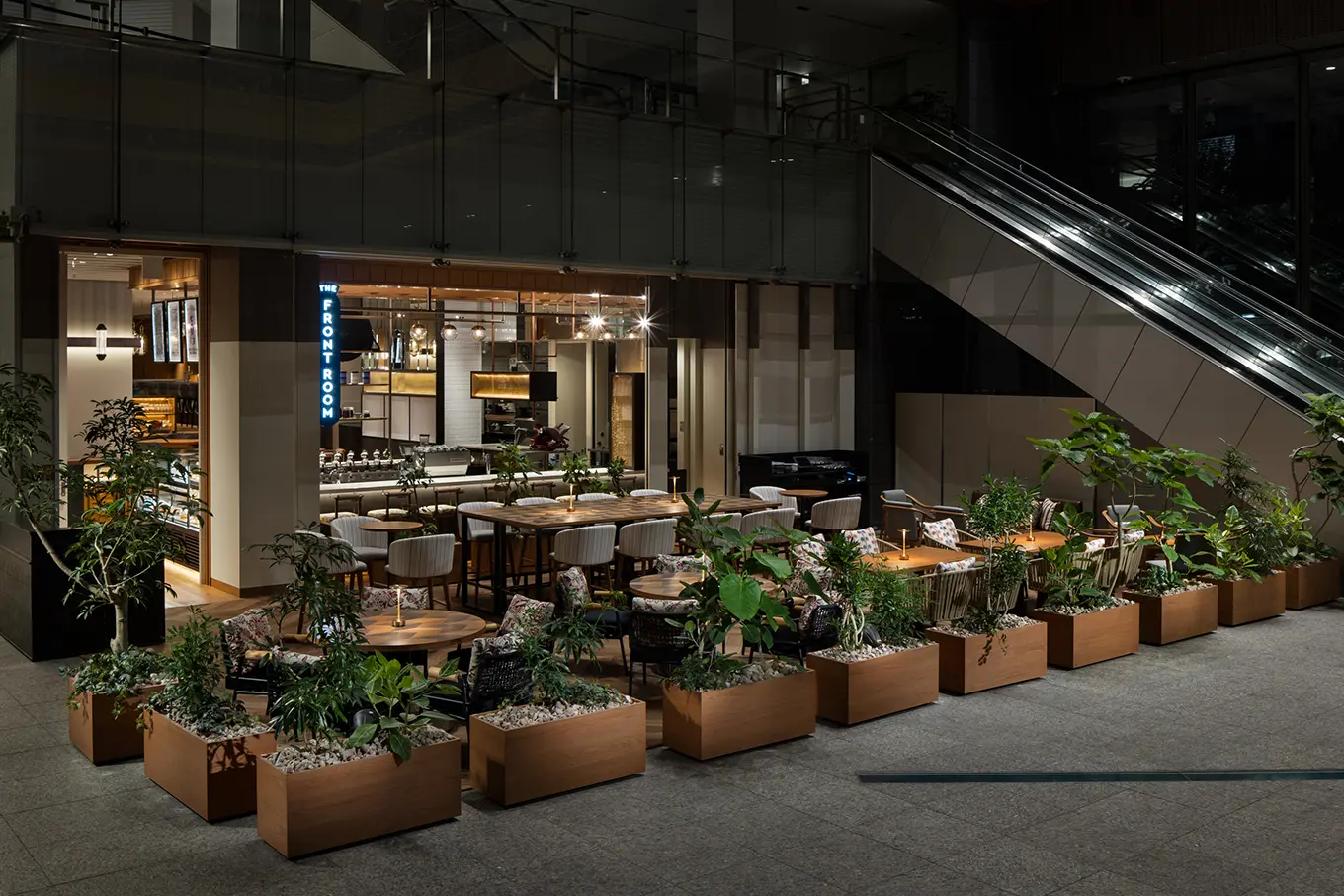 THE FRONT ROOM THE FRONT ROOM